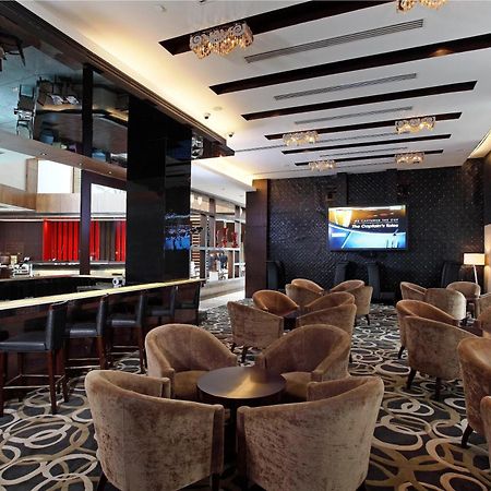 Ramada Gurgaon Central Exterior foto